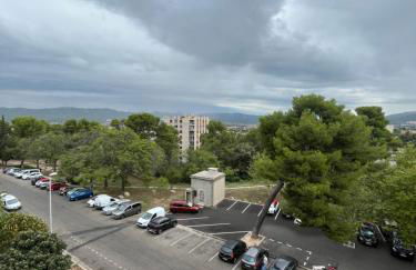 Apt Chic with view on Collines de Marcel Pagnol Wifi free parking and clim - Foto 17