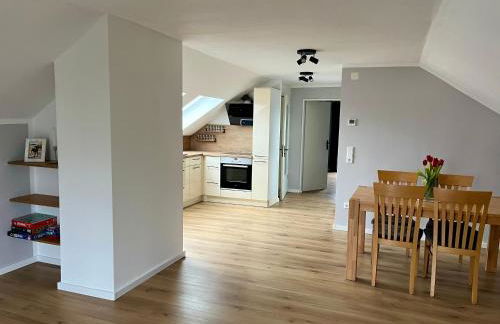 Gemütliche Dachgeschosswohnung auf dem Land - Foto 2