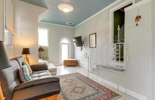 4 Mi to Jetty Park Beach! Family Home with Game Room - Foto 25