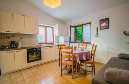 Apartment Rino, only 30m from the sea - Foto 7