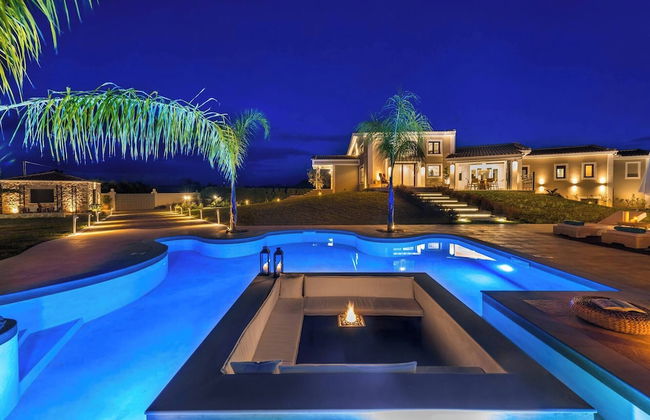 An Idyllic Hideaway Villa Shangri-la Zakynthos - Photo 1