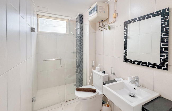 Restful And Simple 2Br At The Via And The Vue Apartment - Photo 25