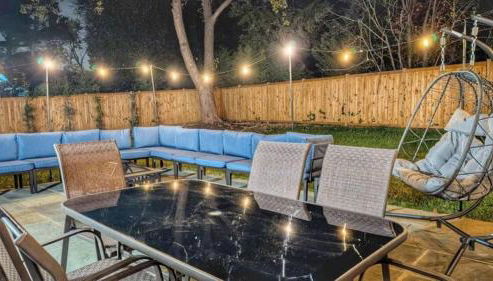 5300sqft Home 10 Mins to Washington DC Sleeps 20 - Foto 3, Garden view