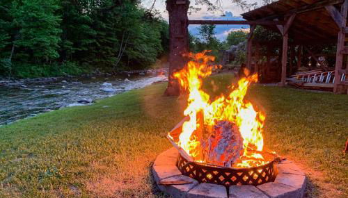 Jay Peak Getaway on Trout River - Foto 2