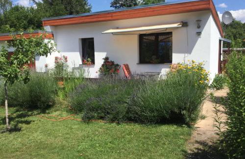 Holiday Home Kleines Ferienhaus in Rangsdorf mit großem Garten by Interhome - Photo 1