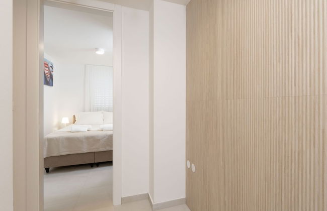 Modern City Escape - Foto 1