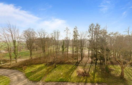 Roomfall Apartment am Kurpark mit TG & Wifi & Balkon - Foto 15