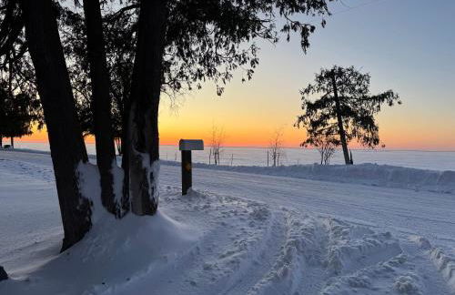 Little Blue Cottage - Photo 12