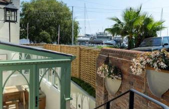 Quaint 18th Century Cottage in Lymington - Foto 27