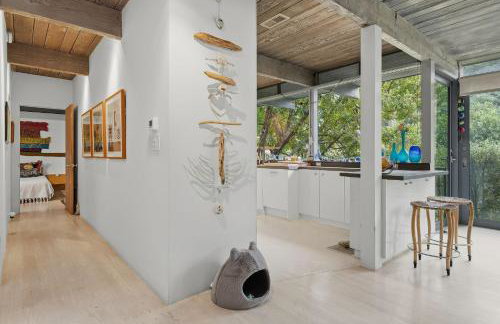 2 Level Hollywood Hills Home with First Floor Pool and Garden by Colby and Conrad - Foto 11