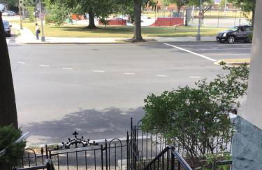 Convention Center/Logan Circle Large Cozy House. - Foto 24