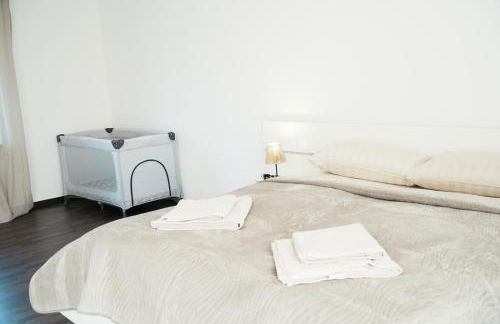 Ferienhaus Zentral, nahe Legoland und Stadtmitte, Flussblick - Perfekt für Familien, Geschäftstreffen, Monteure und mehr! - Foto 34