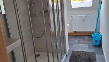 Schöne Vollausgestattete Monteurs- Gästewohnung nähe Raffinerie Leuna und Geiseltalsee für 2 Personen 0307 - Foto 5