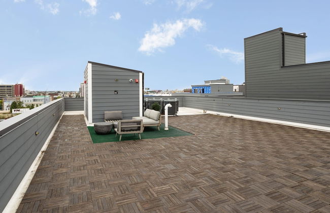 Sosuite Corner 2BR Loft w W D Shared Roofdeck - Foto 3