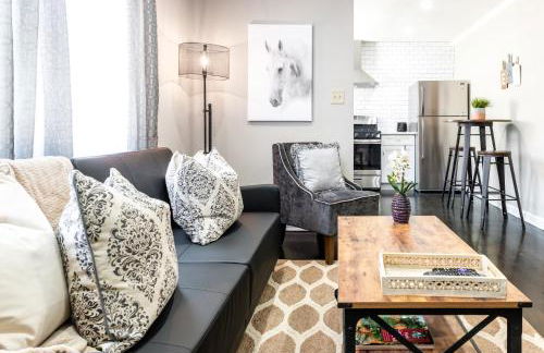 Stylish OneBedroom in Popular Virginia Highland 3miles to Mercedes Benz stadium - Foto 24