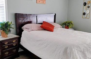 The Denham Springs Esape- Pool, Comfort & Charm - Foto 14