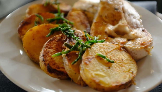 Tasting the local gastronomy