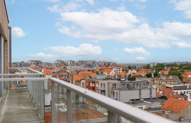 Charming Apartment Near the Beach With Balcony - Photo 40