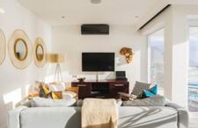 Beautiful Holiday Apartment Overlooking the Beach Modoco - Foto 5