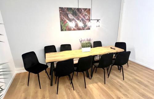 BIG New 7Rooms City Center APARTMENTS and Suites - Foto 68