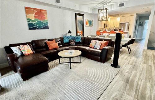 Vacay Vibes-Luxury Home in Oceanfront Resort with Pools, Pickleball & Marina - Foto 5