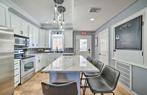 Modern Retreat about half Mi to Bryant-Denny Stadium - Photo 7