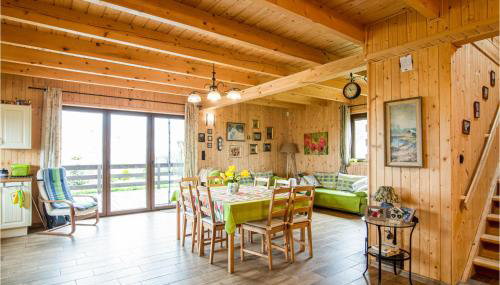 Amazing Home In Miechucino With Wifi - Foto 5