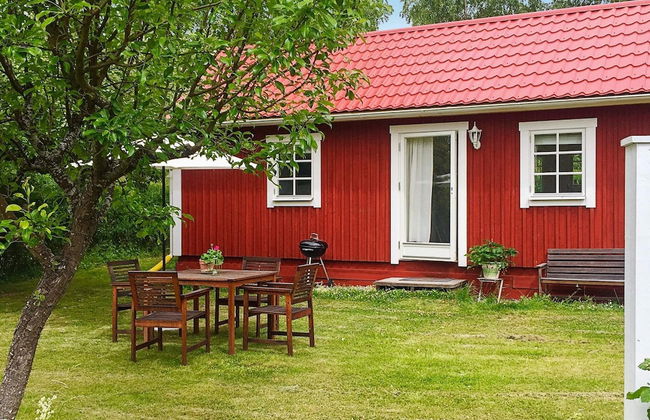 4 Person Holiday Home in Stenhamra - Photo 15