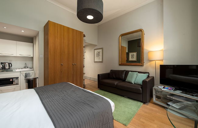 The Apartments Chelsea - Photo 3