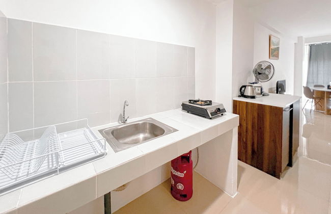 Spacious And Restfull 3Br At Bale Hinggil Apartment - Foto 12