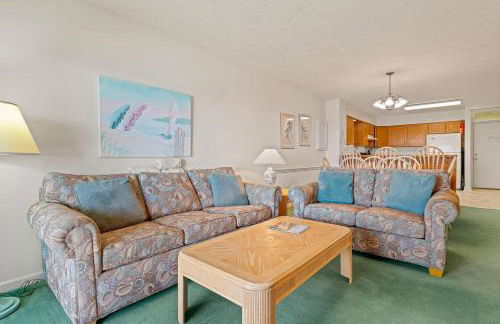 Oceanfront 2 Bedroom Condo at Golden Strand - Foto 10