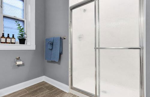 Spacious Modern 5BR Home Near Downtown St Louis - Foto 18