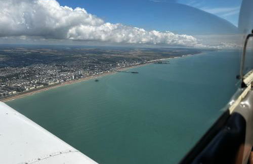 Whispering Waves Guest house, Brighton-8 mins, Guests 4, Beachfront, Free parking, WiFi, Kitchen and AC - Foto 50