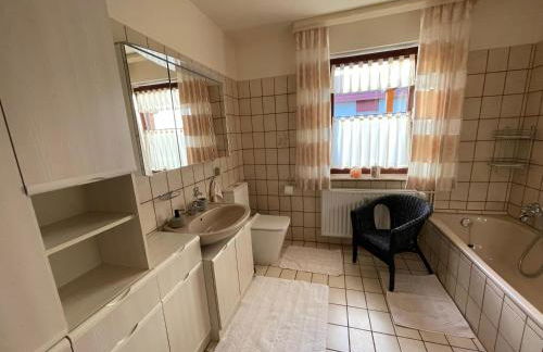 Ferienwohnung Leuchtbergblick mit Terrasse und PKW Stellplatz - Foto 7