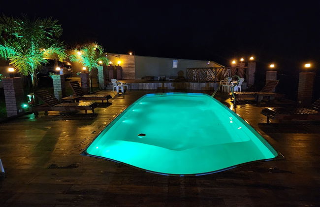 Águas Chalés Temporada - Foto 46