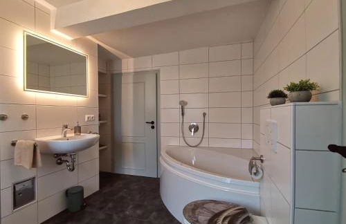 Ferienwohnung beim Gangolfsturm - Foto 11