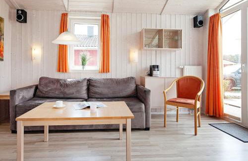 4 person holiday home in GROEMITZ - Photo 10