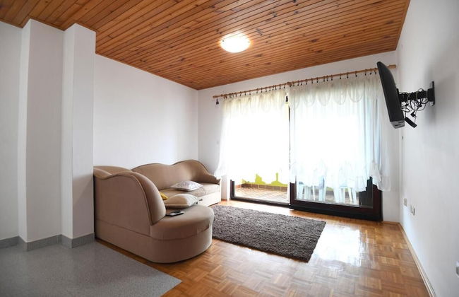 Two Bedroom sea View Apartment Primavera With Balcony - Photo 8