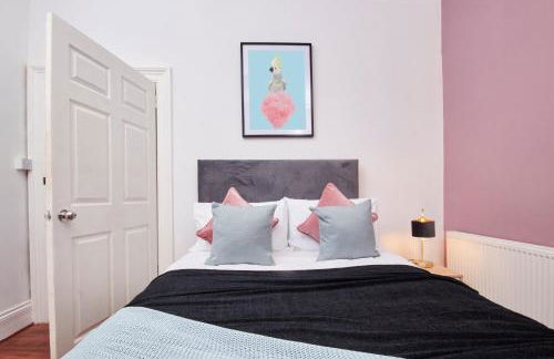 BIG Contractor House in Leamington Spa with 7 Beds by PureStay - 14 Night min! - Foto 31