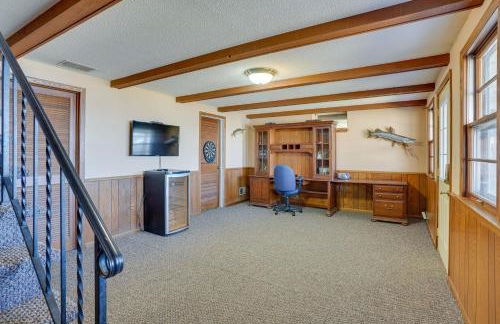 Cedar Lake Retreat with Boathouse and Dock! - Foto 22