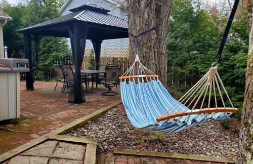 Paradise in heart of Poconos FaSt InTeRnEt Close to All Attractions - Foto 22