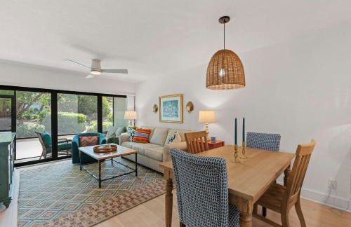 Exquisite Luxury First Floor Condo - Easy Walk to Amenities - Foto 12