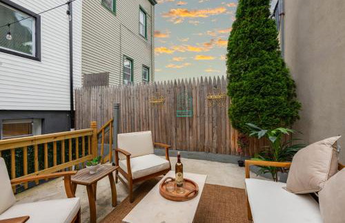Modern Condo with Private Porch, Mins to NYC - Foto 18