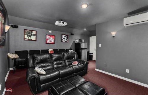 Lakefront 3BR Retreat - Pier, RV, Family-Friendly - Foto 18