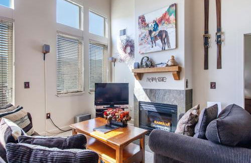 Crestview Condominiums by All Seasons Resort Lodging - Photo 10