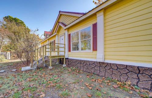 Pet-Friendly Checotah Home with Deck and Lake Views! - Foto 35