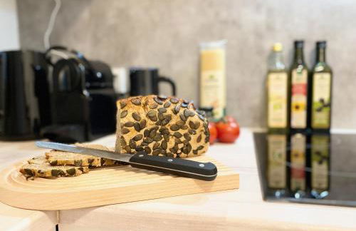 Snug Stays 2 - Design Studio am See mit Terrasse, Garten, 40m vom See - Foto 28