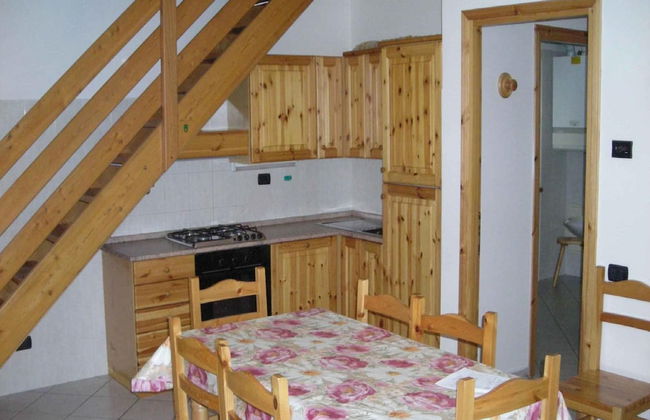 Chalet in Antey-saint-andre With Mountain Views - Foto 8