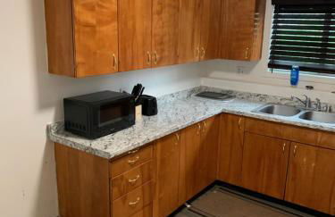 410 e45th 2 bedroom apartment - Photo 14