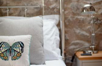 Stunning Converted Granary in Heart of St Davids - Photo 23